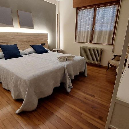 Villa Isabel 2 Llaves Arriondas Kültér fotó